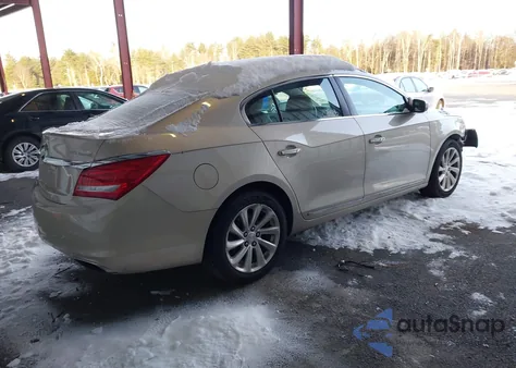 2015 Buick Lacrosse z USA, uszkodzony, nr VIN 1G4GA5G34FF180304